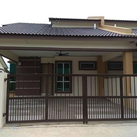 Shah Dangau Loqstaq Muslim Homestay Alor Setar Exteriér fotografie